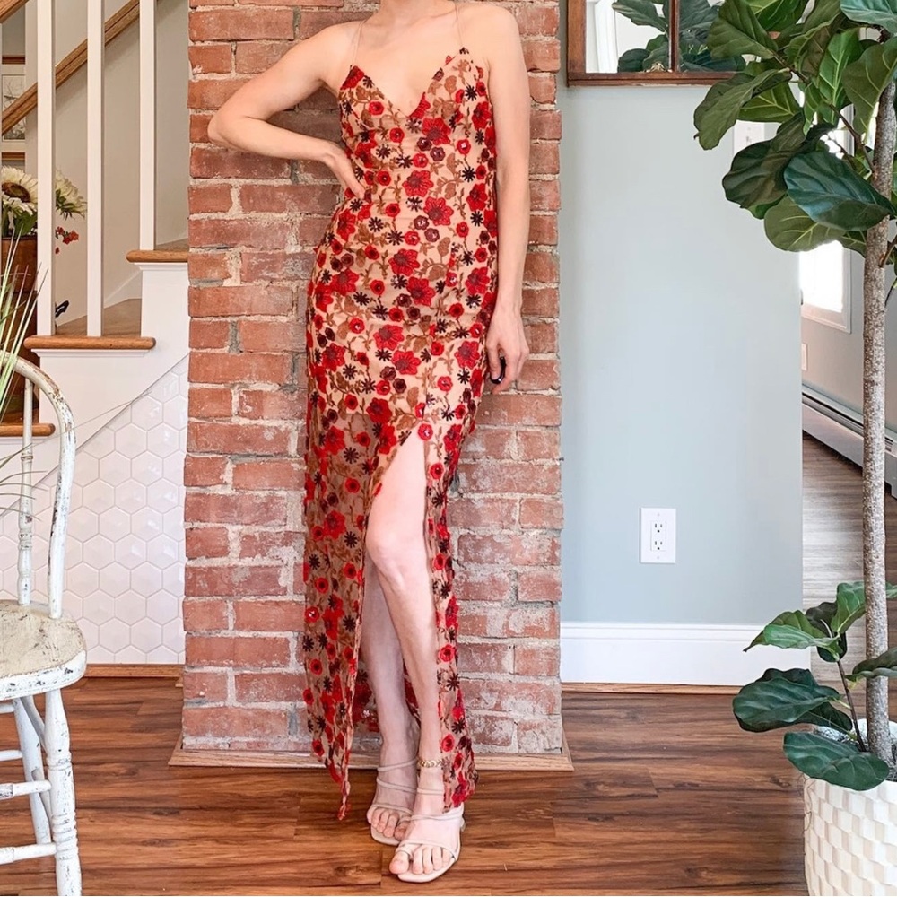 Minuet Boutique Wedding Guest Dress — Perfect for Fall